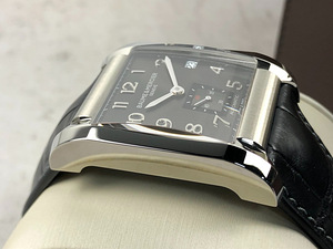 Baume & Mercier - Hampton Small Second XL Automatic (4 фото из 7)