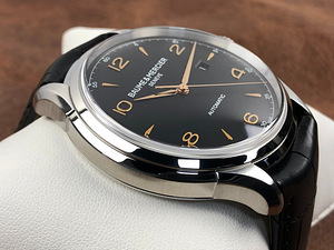Baume & Mercier - Clifton Round Automatic XL Black Dial (4 фото из 8)