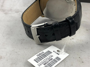 Baume & Mercier - Clifton Round Automatic XL Black Dial (7 фото из 8)