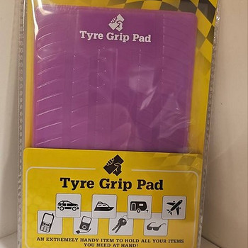 Libisemisvastane matt Tyre Grip Pad