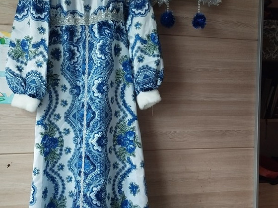 Lumehelbekese kostüüm