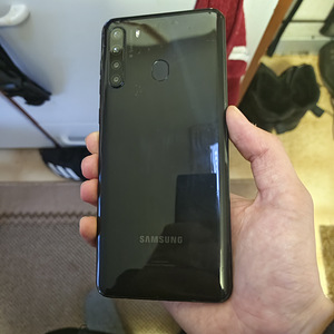 Samsung A21 (1 фото из 3)