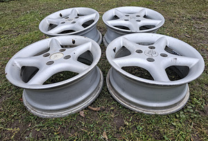 Диски FORD ESCORT (2 фото из 4)