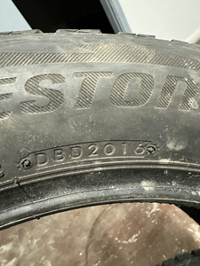 235/55/18 Bridgestone Blizzak lamellrehvid (3 foto / 4)
