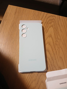 Samsung s24 fe чехол (2 фото из 2)