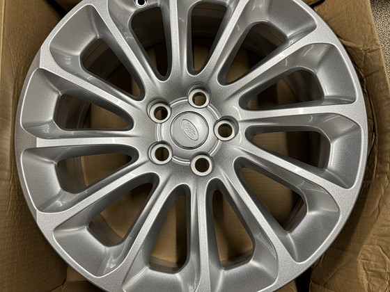 20" оригинальные диски Land Rover 5x120 (новые)