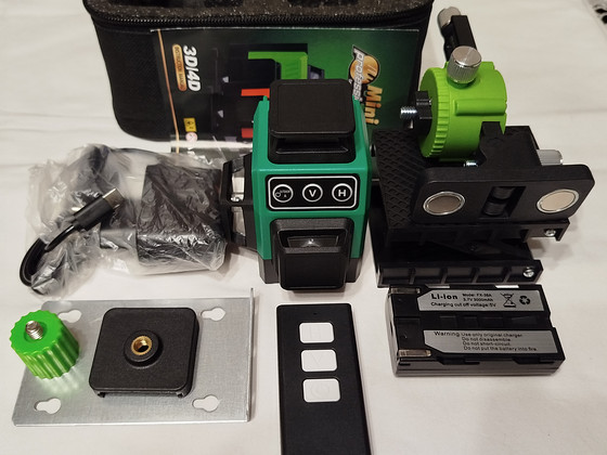 Laserlood. 4D 12 joont. Uus.