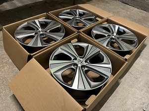 19" Honda replica диски 5x114,3 (новые) (5 фото из 8)