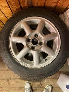 VW R14 4x100 литые диски (1 фото из 1)