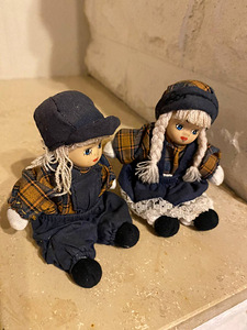Vintage Pair Of Hansel and Gretel Dolls Porcelain Head Cloth (3 foto / 9)