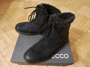 Утепленные зимние ботинки Ecco (1 фото из 4)