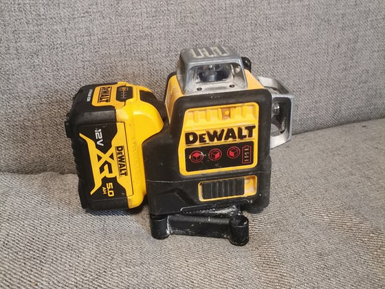Dewalt dce 089