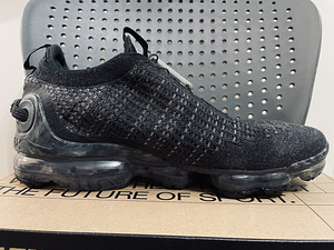 Nike Vapormax 2020 (2 foto / 6)