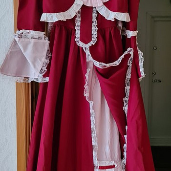 Kostüümid uusaastapeoks ja cosplay (Kospell)