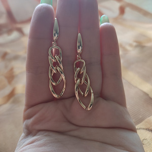 Серьги из не темнеющего, гипоаллергенного металла (4 фото из 10)