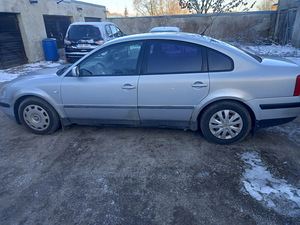 Volsvagen Passat (5 фото из 8)