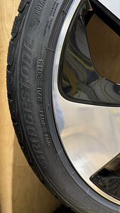 Uued lamellrehvid Bridgestone 215/45R20 (5 foto / 6)