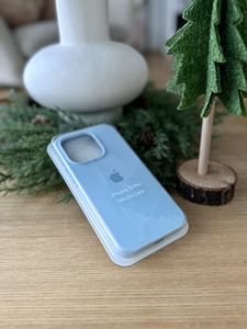 iPhone 15 pro silicone case (3 фото из 4)