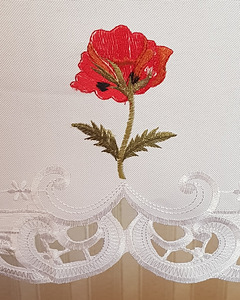 RISTKÜLIKUKUJULINE LAUDLINA PUNASTE MOONIDEGA 150 x 220 sm (3 foto / 3)