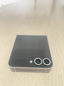 Galaxy ZFlip6 (1 фото из 4)