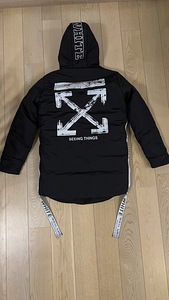 Куртка (1 фото из 6)