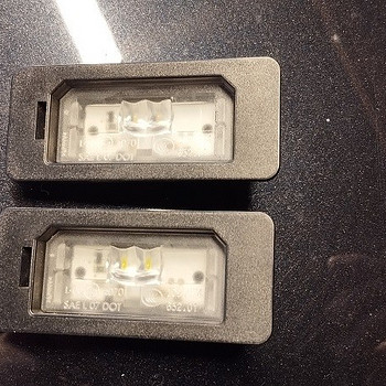 BMW G30 Led numbrituled