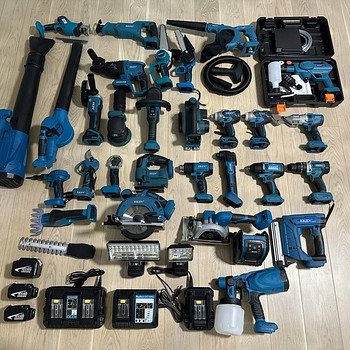 Аналоговые инструменты Makita 18v, аккумуляторы, зарядные устройства