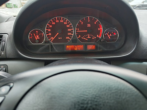 BMW E46 (11 foto / 14)