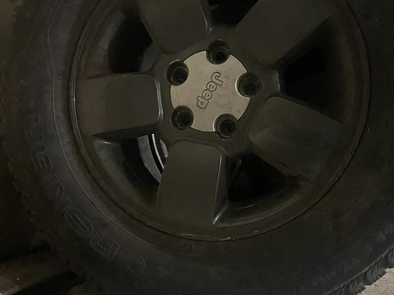Grand Cherokee R17 265/65MS