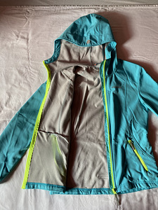 IcePeak tuulekindel jope 13-14 aastatstele lastele (7 foto / 10)