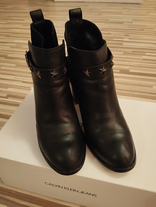 Tommy Hilfiger, размер 37 (2 фото из 3)