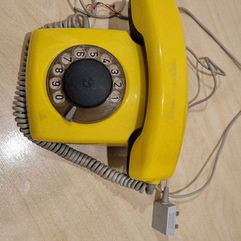 Telefon