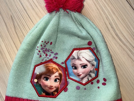 Laste müts Anna ja Elsa, Lumekuninganna.