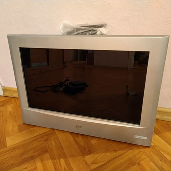 JVC teler. 20"