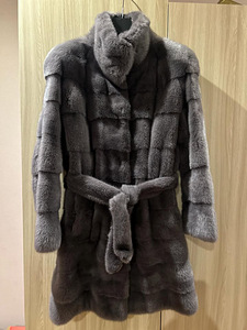 Норковая шуба, s/m (1 фото из 4)