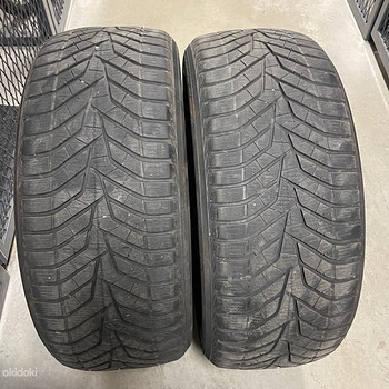 Yokohama Blueaearth Winter V905 235/45R18 (2TK)