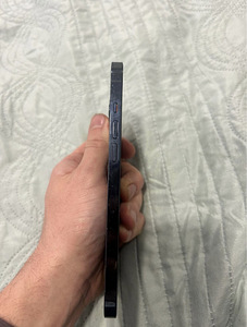 iPhone 12 pro (2 фото из 4)