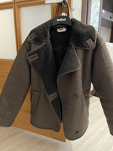 Дубленка Reserved (3 фото из 8)