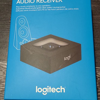 Logitech Bluetooth аудиоприемник.