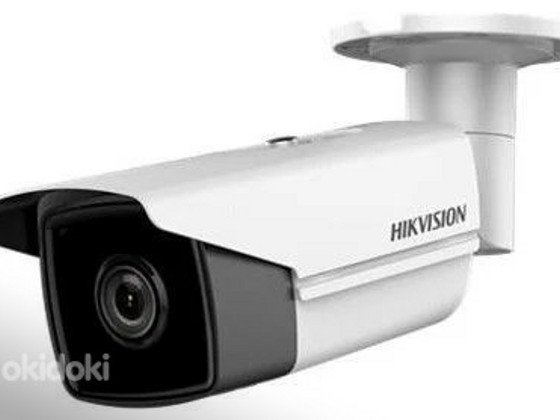 IP-камера Hikvision DS-2CD2T45FWD-I8