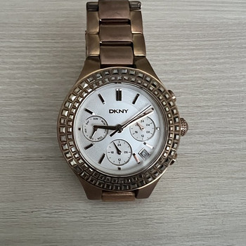 Kell DKNY