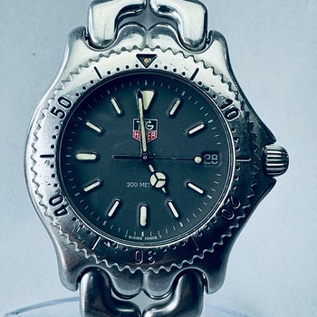Tag Heuer retro watch 1990-1999