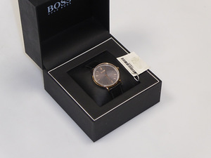 Наручные часы Hugo Boss Essential 1513649 (3 фото из 8)