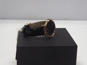 Наручные часы Hugo Boss Essential 1513649 (7 фото из 8)