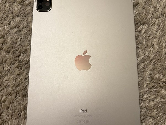 iPad Pro 11 дюймов 512 ГБ 3-го поколения