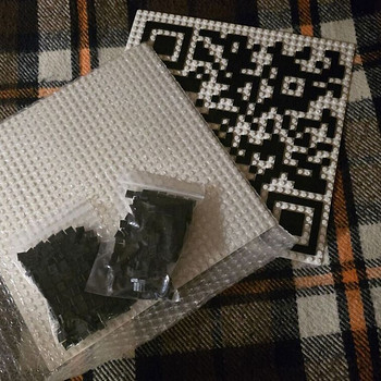 QR код LEGO