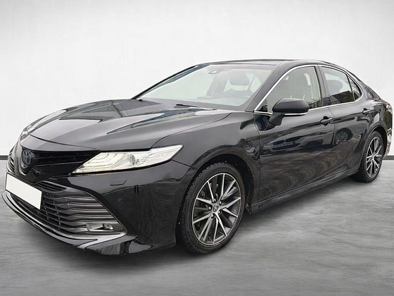 Takso autorent BOLT TOYOTA CAMRY HYBRID LPG