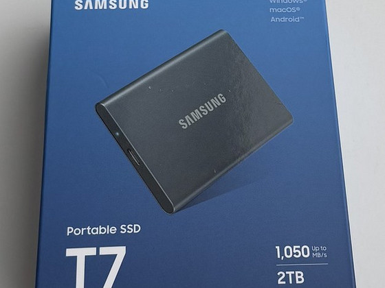 Samsung Portable SSD T7 2TB , Gray