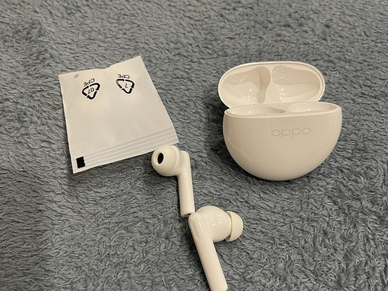 Oppo enco buds 2 white/black/uss