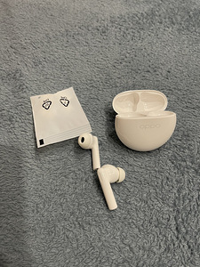 Oppo enco buds 2 white/black/uss (1 foto / 6)